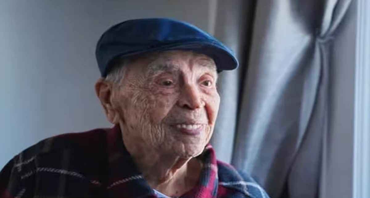 গোপন যে তিনটি অভ্যাসের কথা জানালেন ১১১ বছর বয়সী এই প্রবীণ