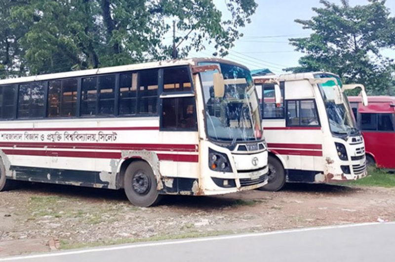 শাবির বাসের তিন ট্রিপ বন্ধ, শিক্ষার্থীদের ক্ষোভ